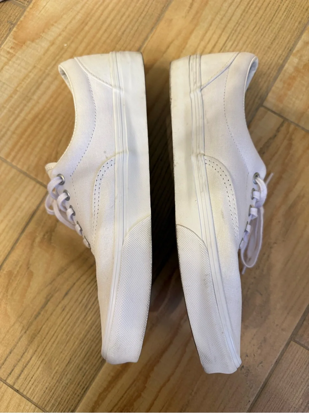 Vans White Low-Top Canvas Men’s Sneakers